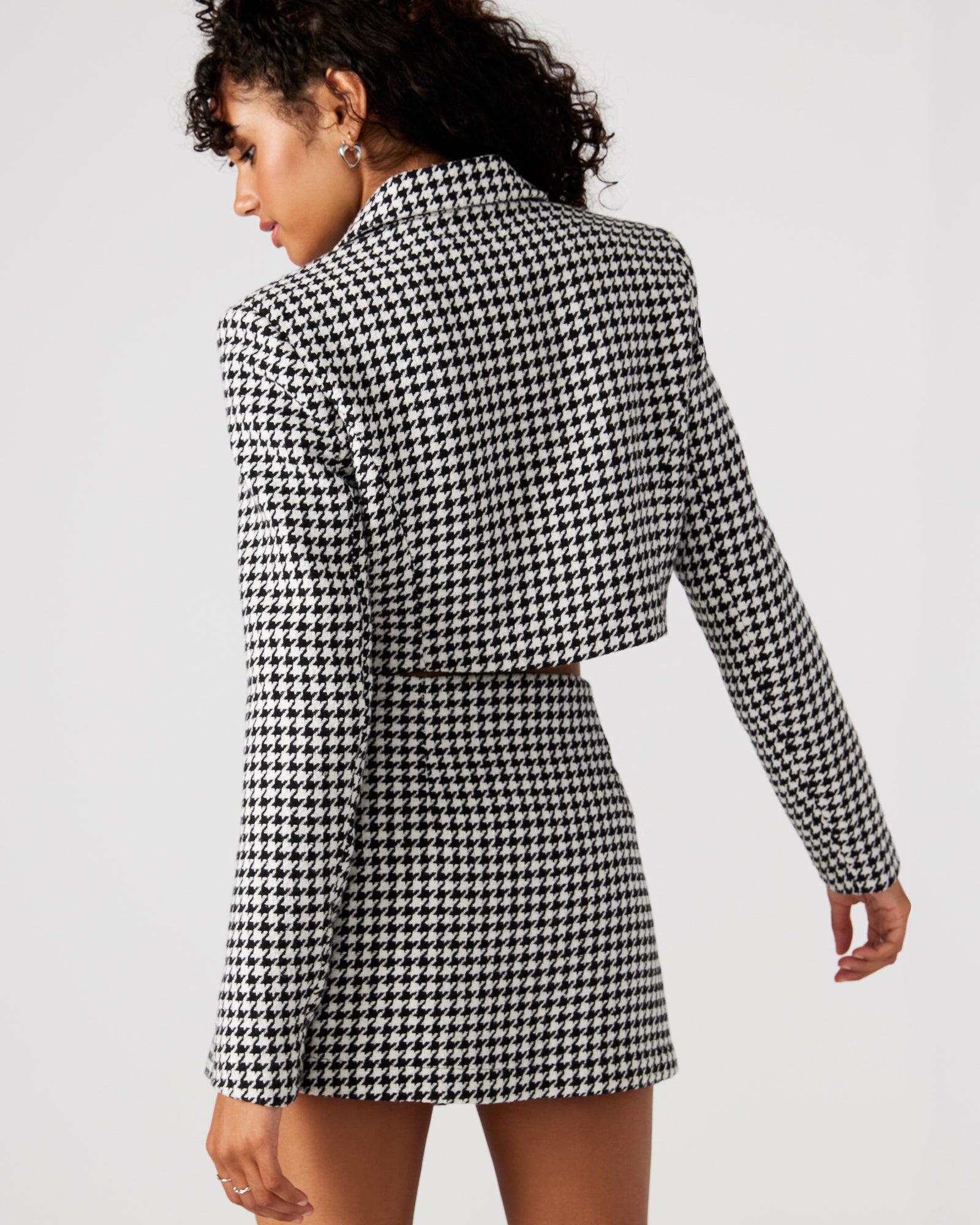 RUPI CROPPED BLAZER BLACK/WHITE - Image 4