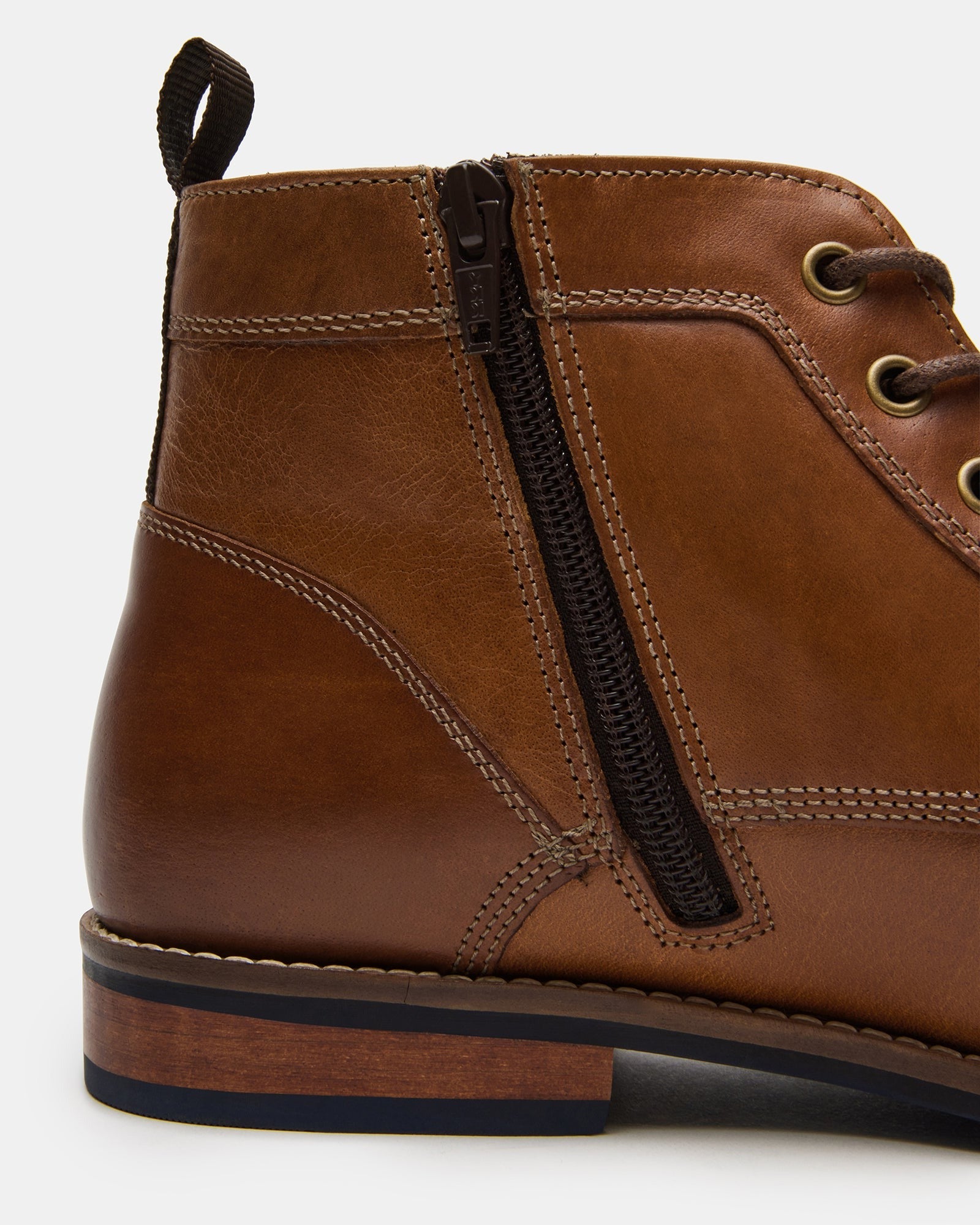 KREW COGNAC LEATHER - Image 4
