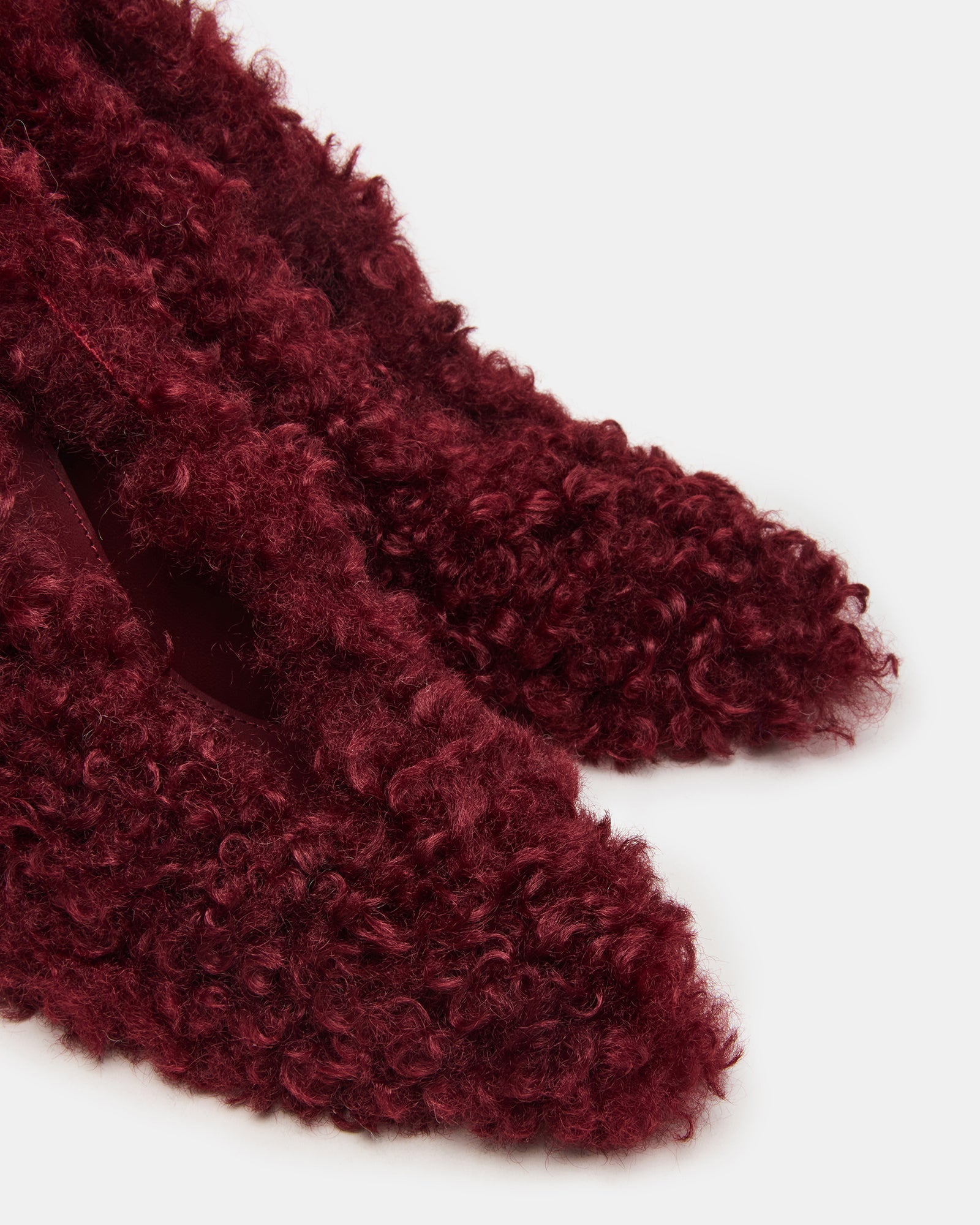 ACHILLES RED - Image 3