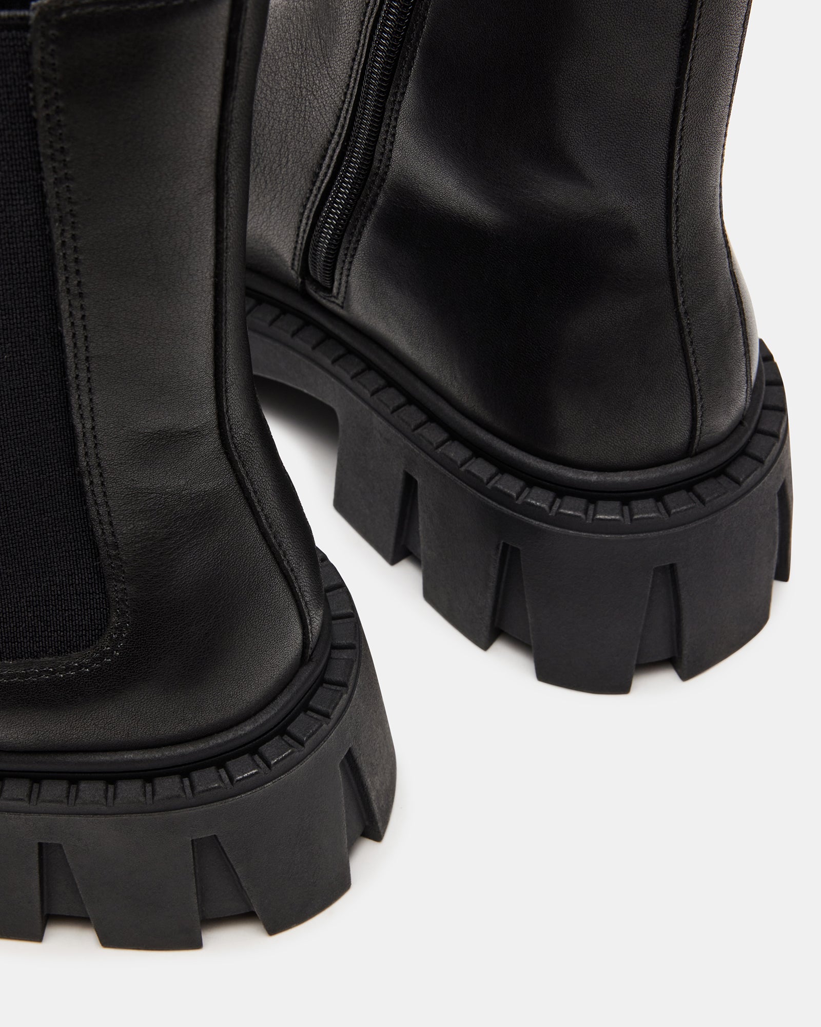 CHARGES BLACK LEATHER - Image 6