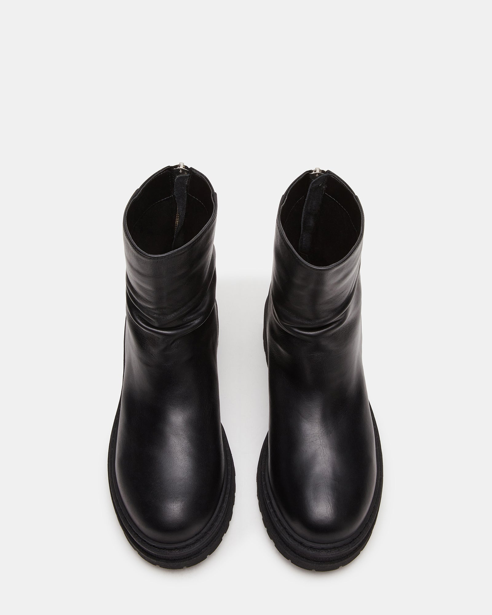 ESSENTIAL BLACK LEATHER - Image 4