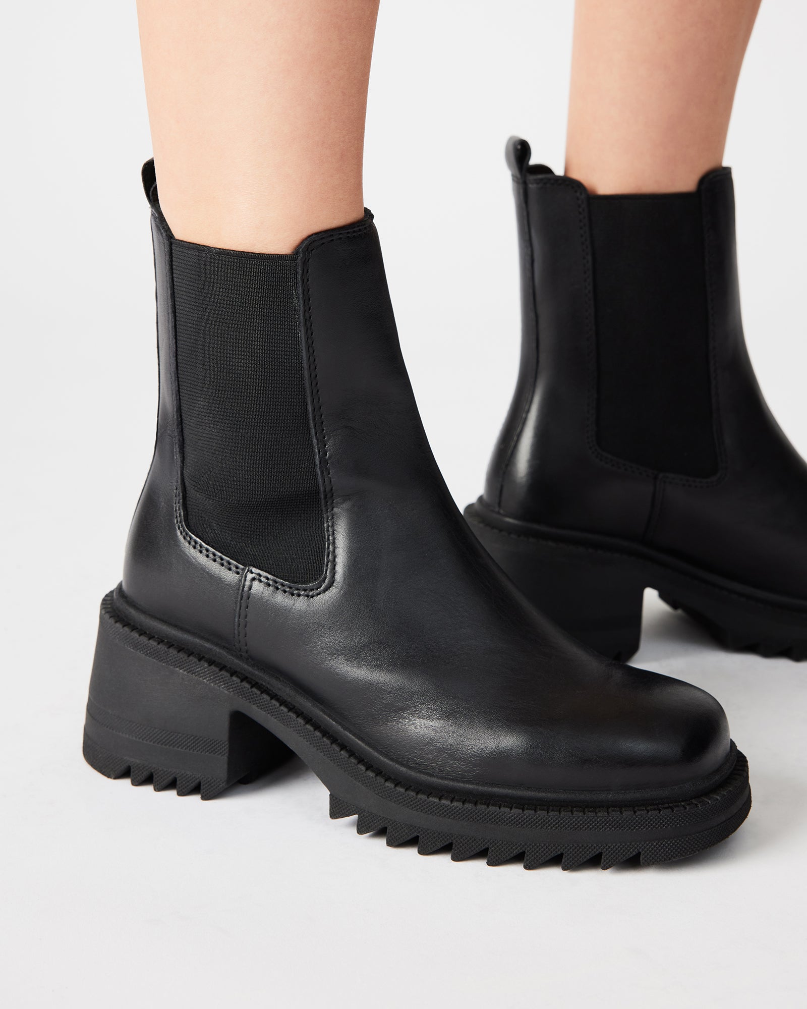 GARTH BLACK LEATHER - SM REBOOTED - Image 6