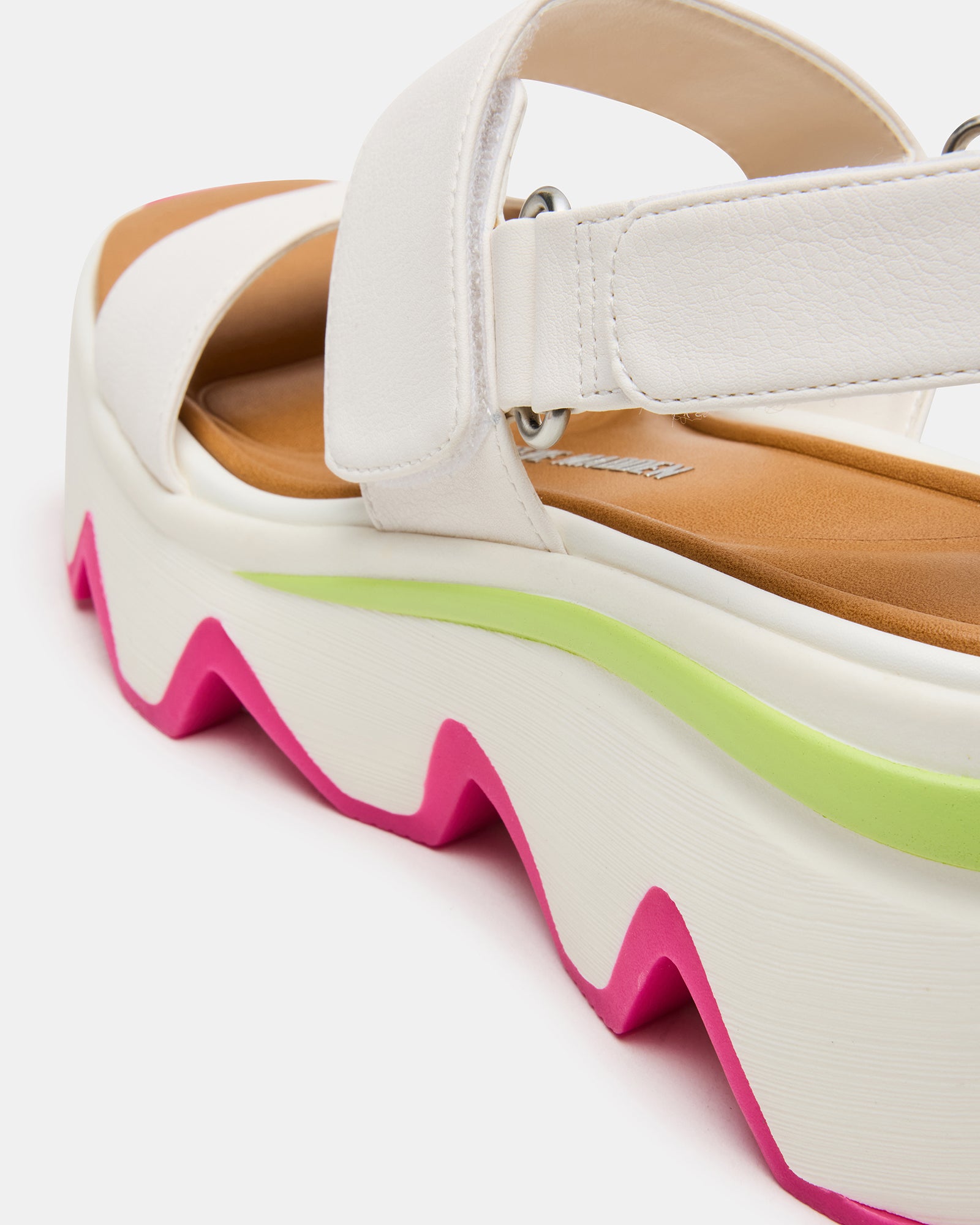 LOCHAN BONE - Image 3