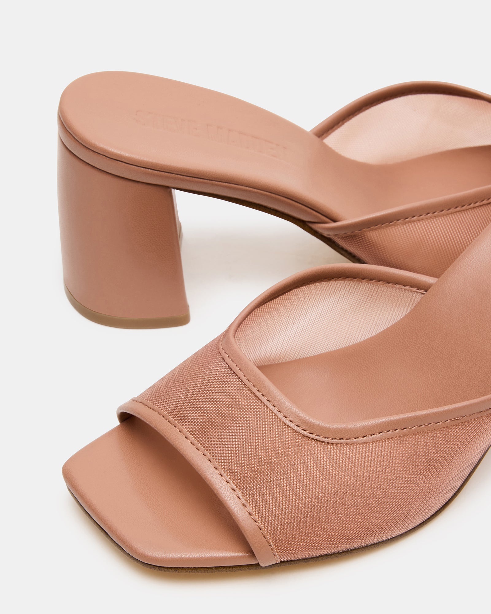 MADAME MOCHA - Image 3