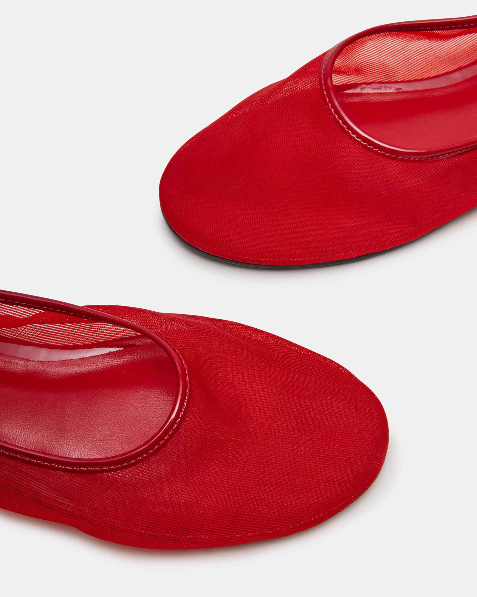 MEADOW RED - Image 4
