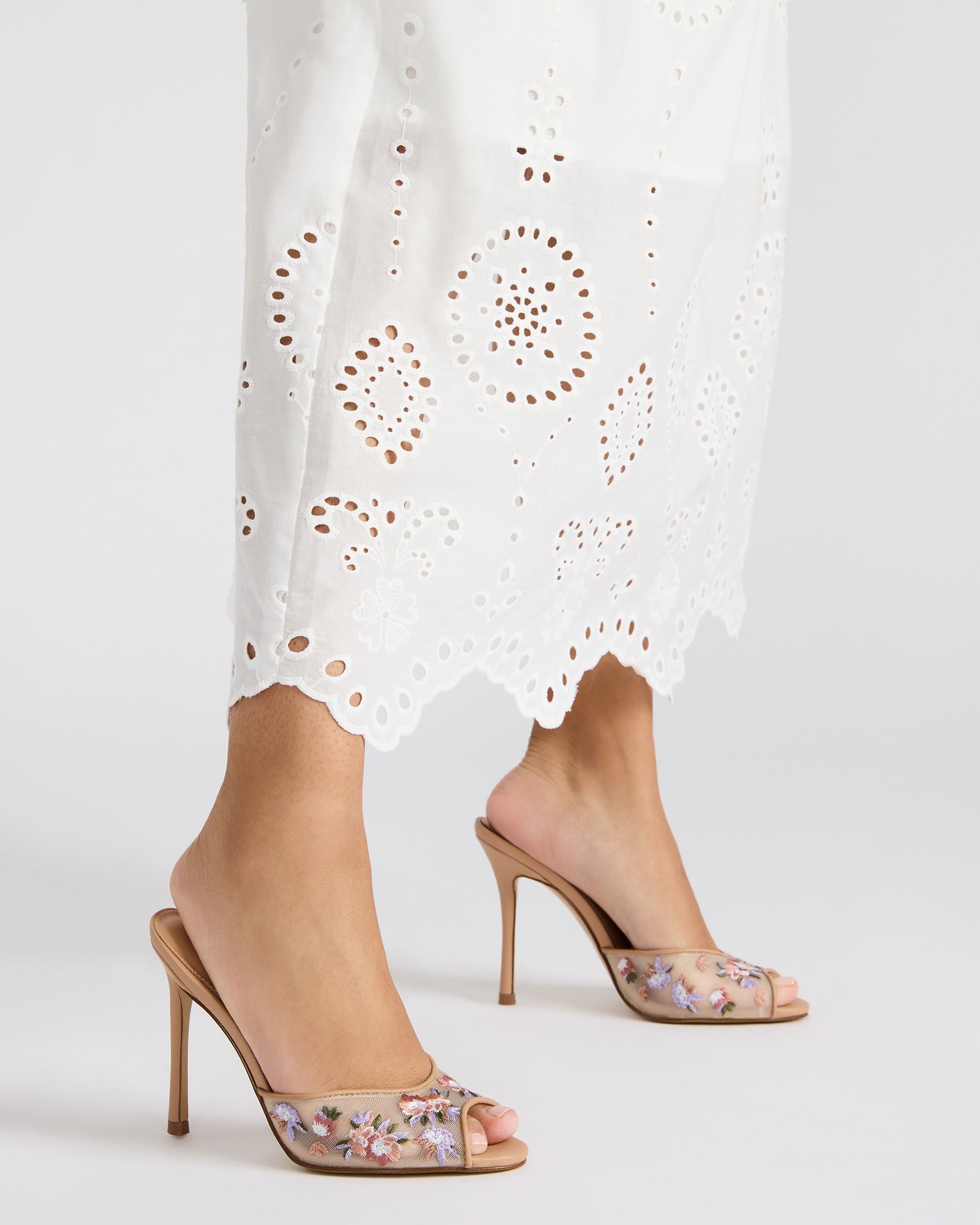 PRIYA MESH FLORAL MULTI - Image 2