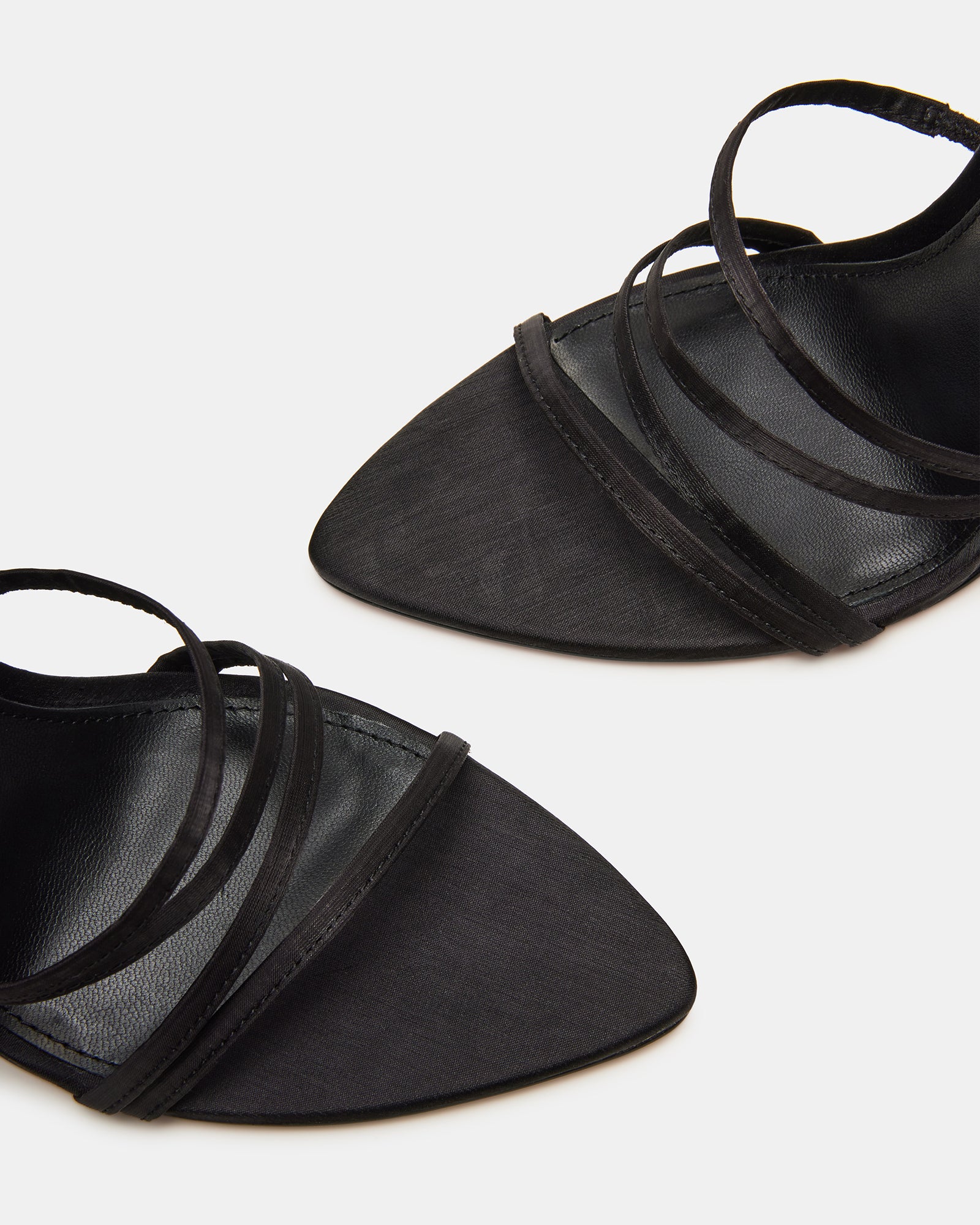 SARABELL BLACK - Image 5