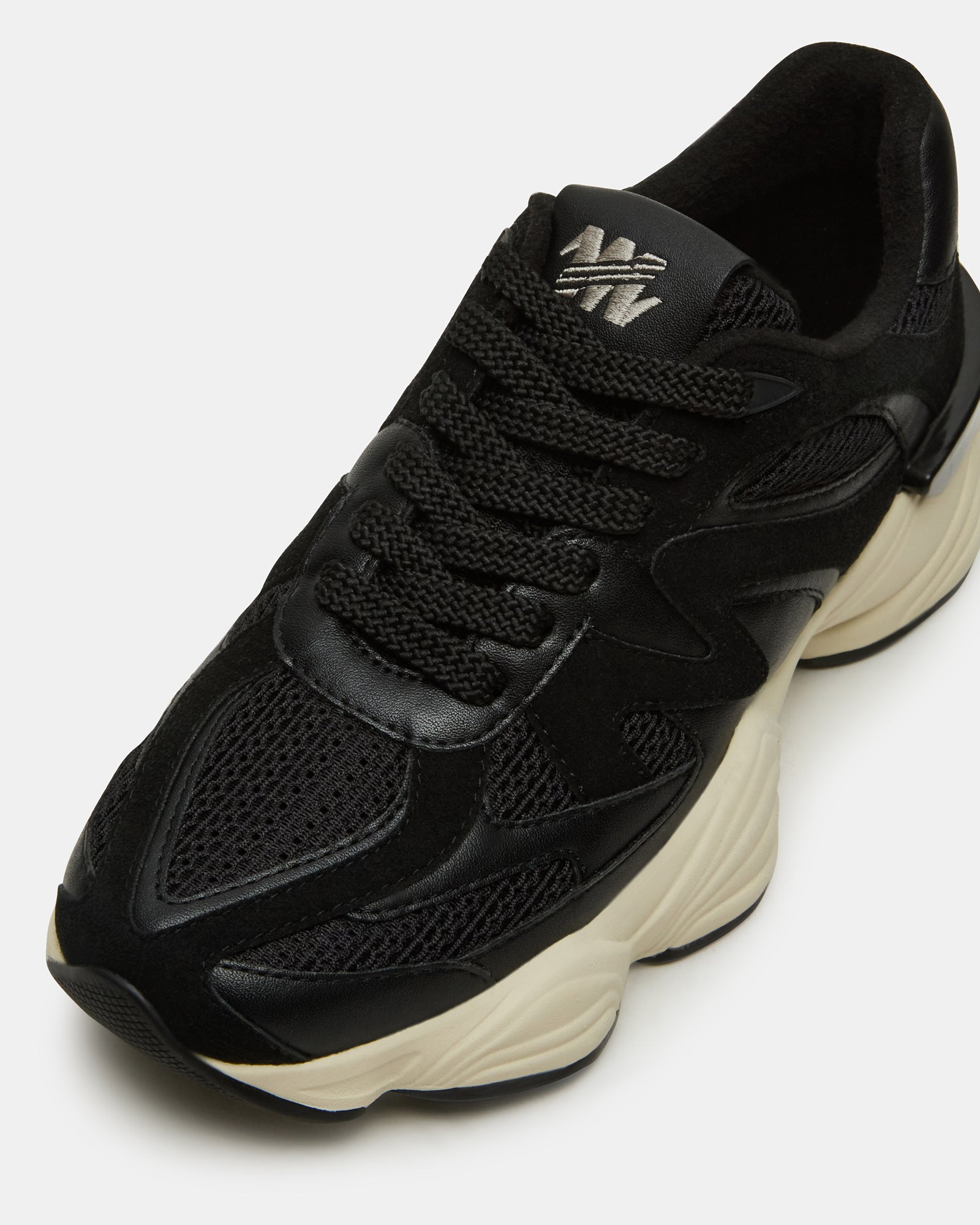SEBI BLACK - Image 4