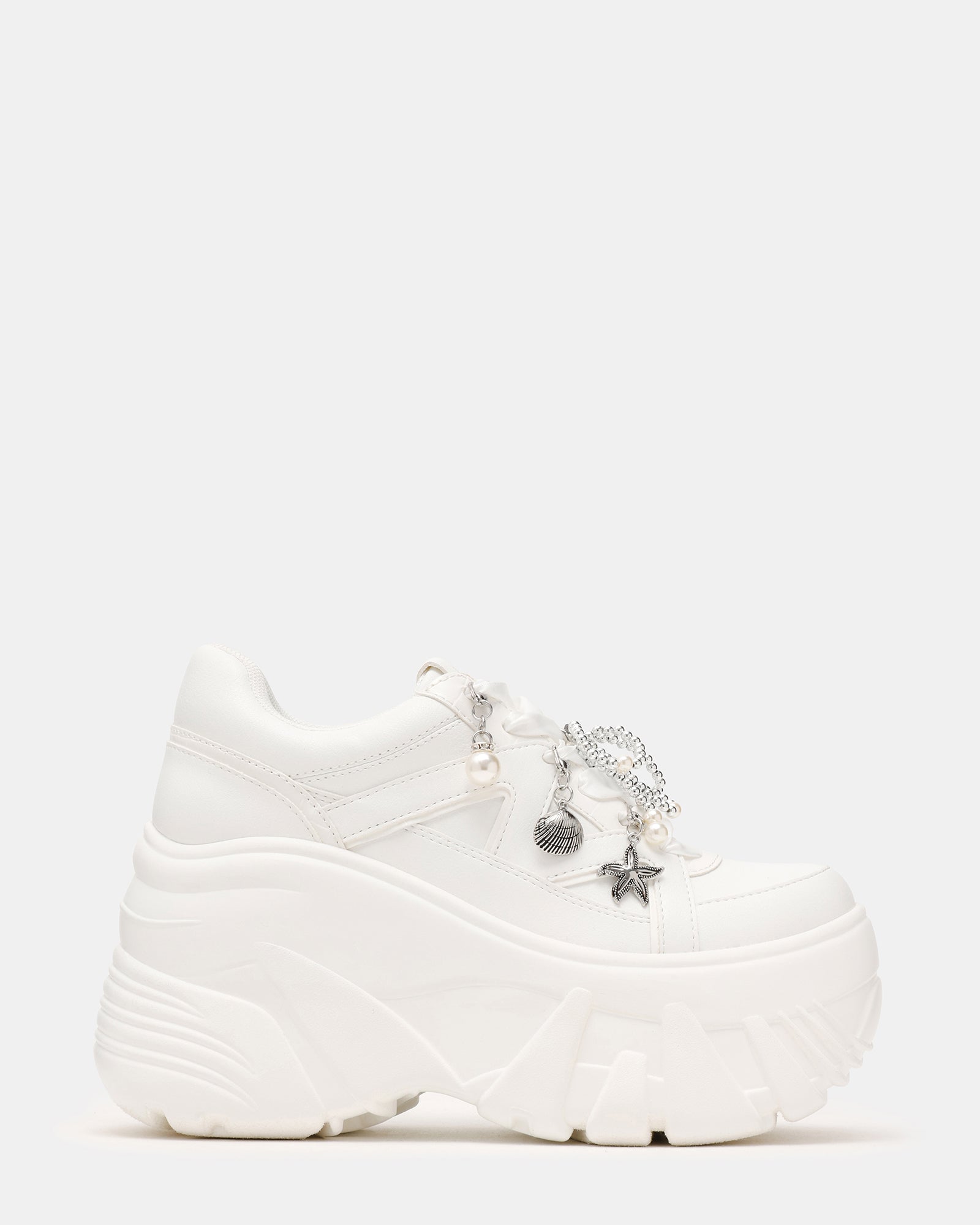 STEVEMADDEN_SHOES_FIFI_WHITE01.jpg