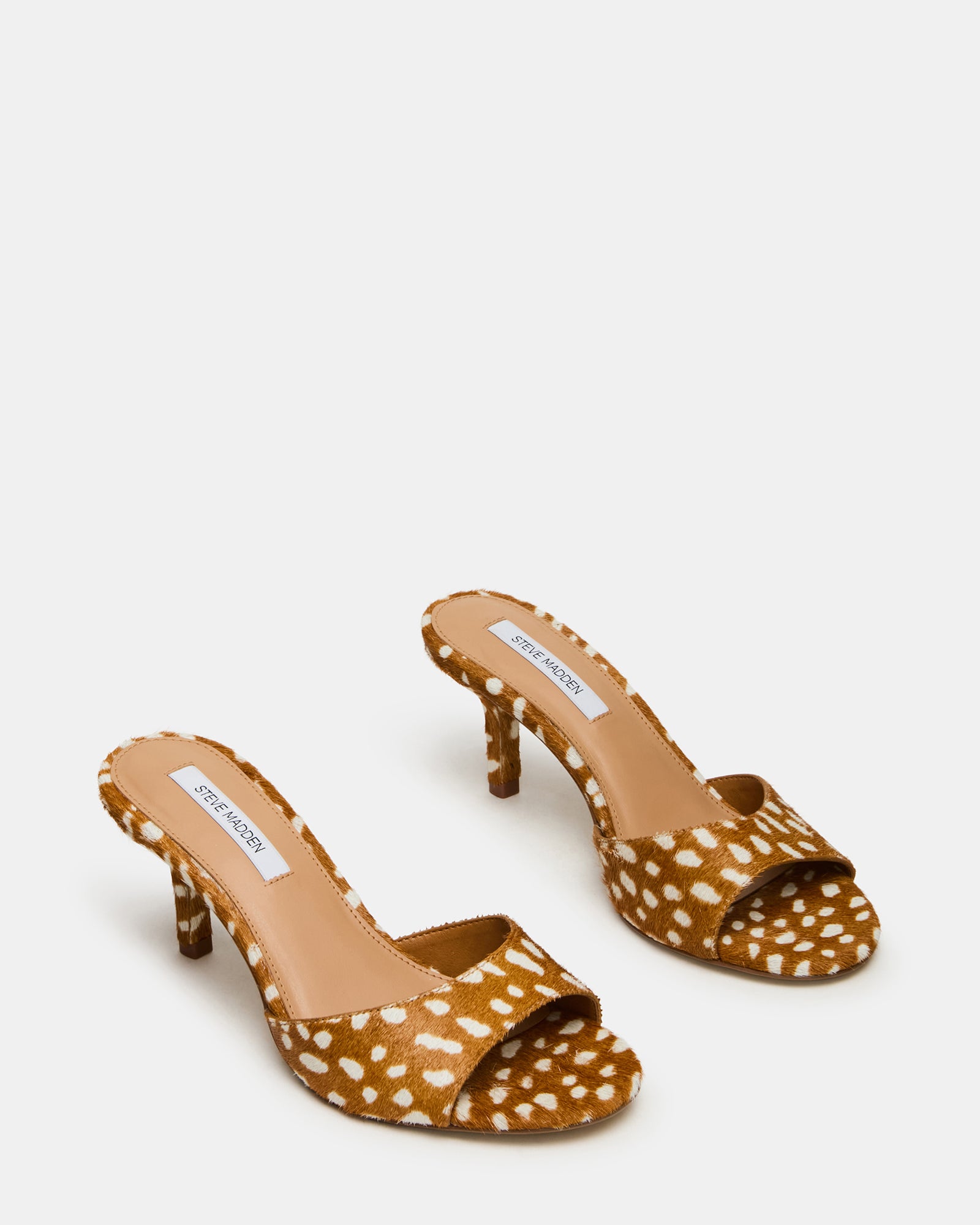 STEVEMADDEN_SHOES_KENDRIX_LT-FAWN_02.jpg